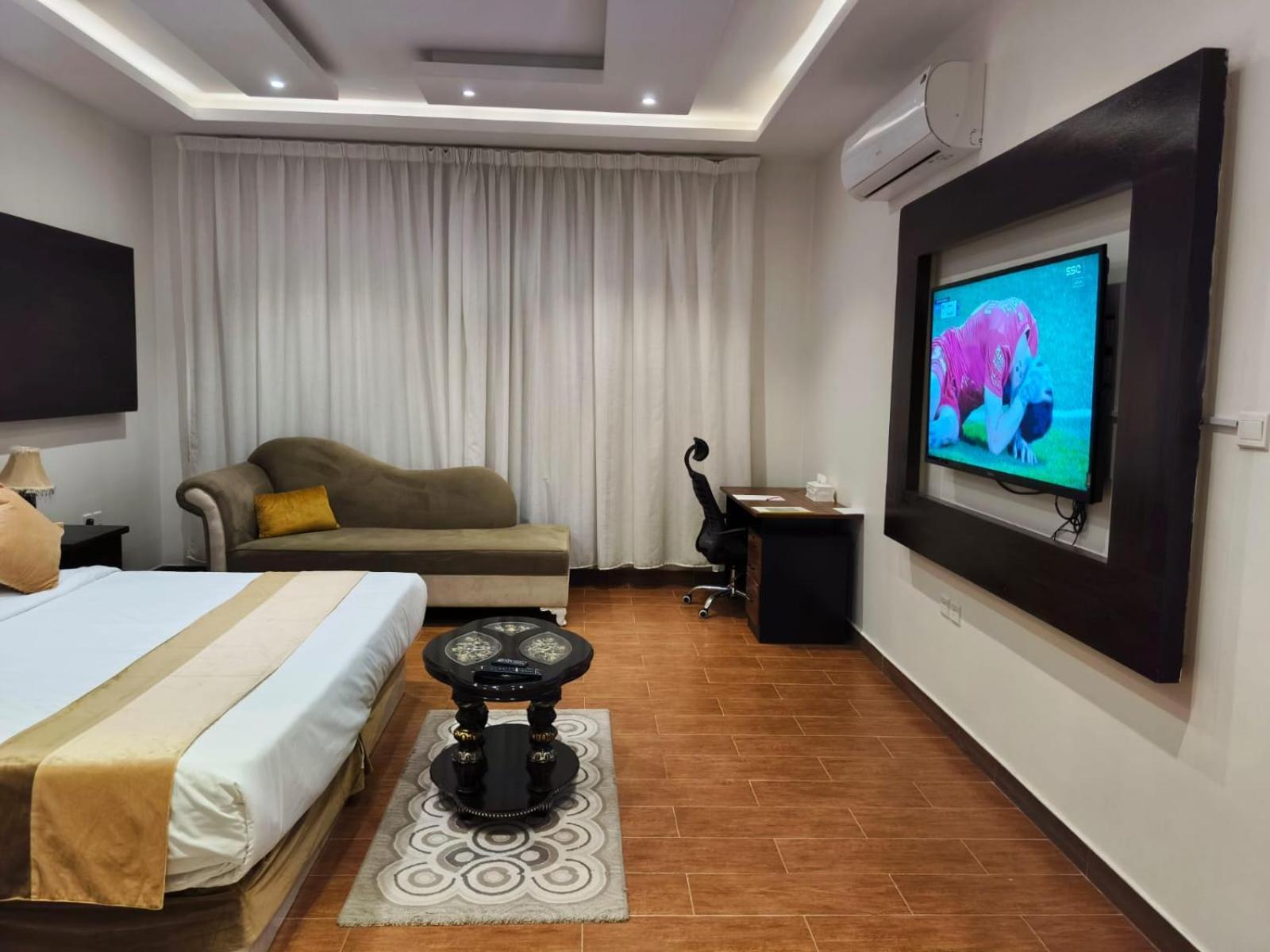 Amaaria Aquapark & Aparthotel *