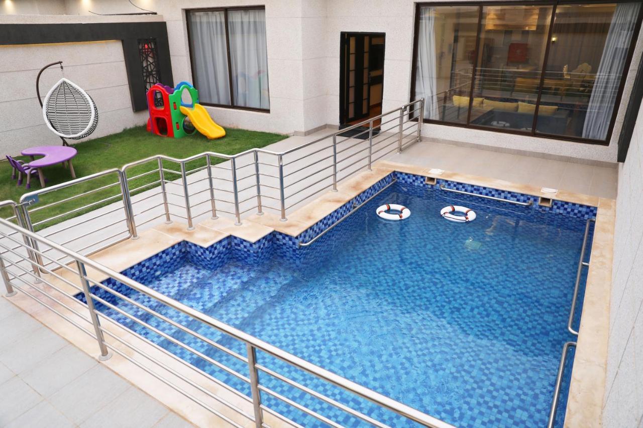 Amaaria Aquapark & Aparthotel